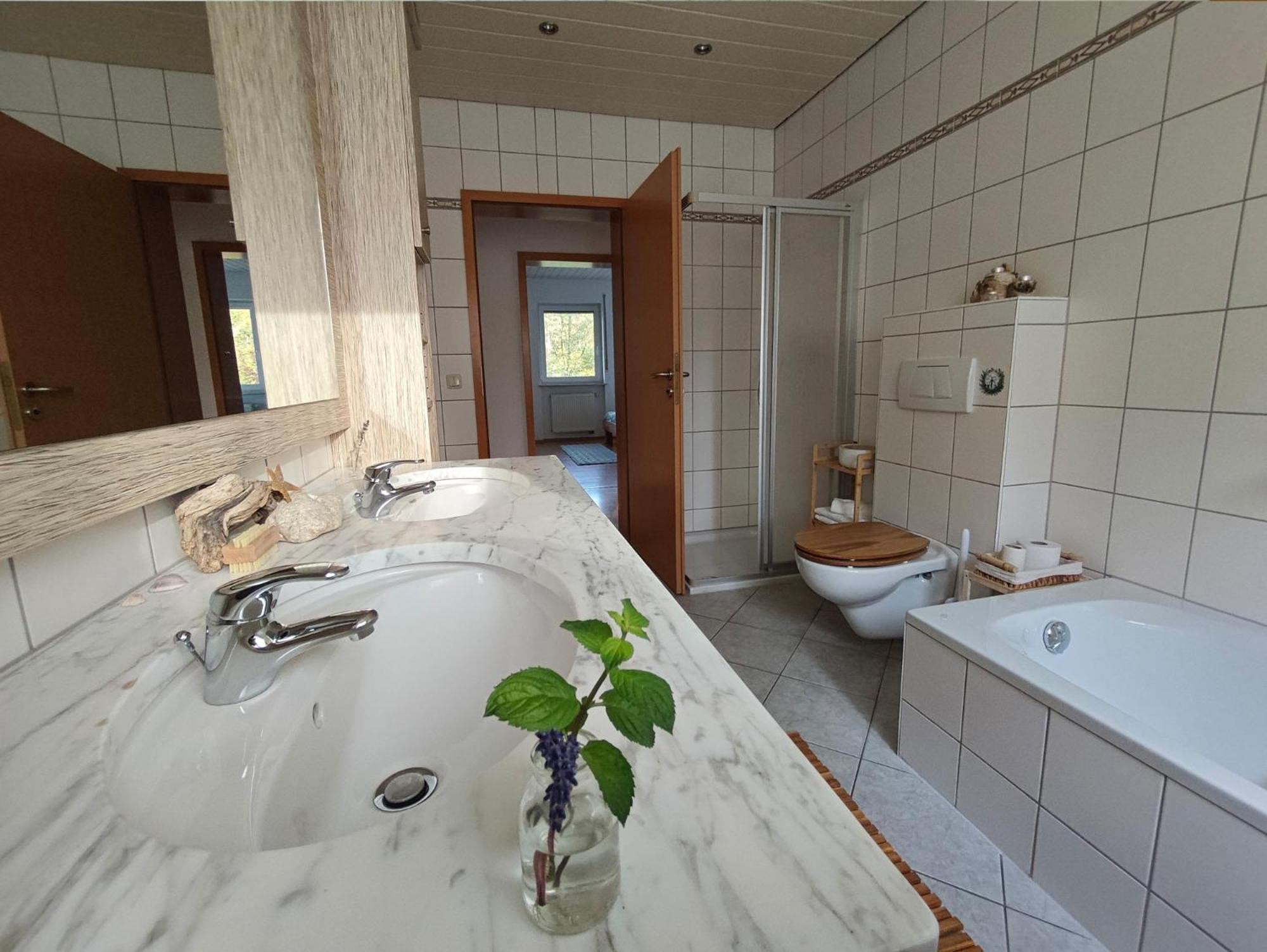 Wald-Apartment Limbach-Oberfrohna Luaran gambar